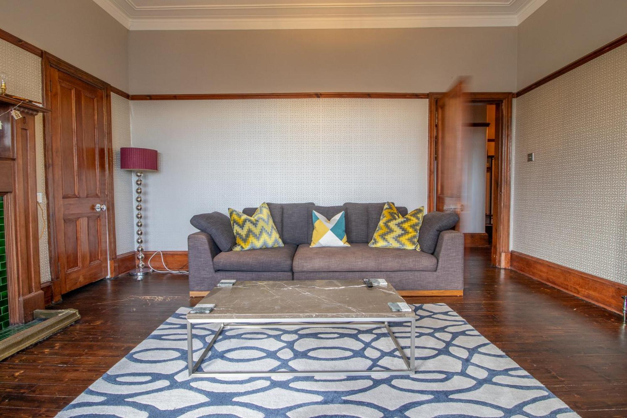 Pass The Keys Beautiful, Traditional 2 Bed Flat W Free Parking Glasgow Exterior foto