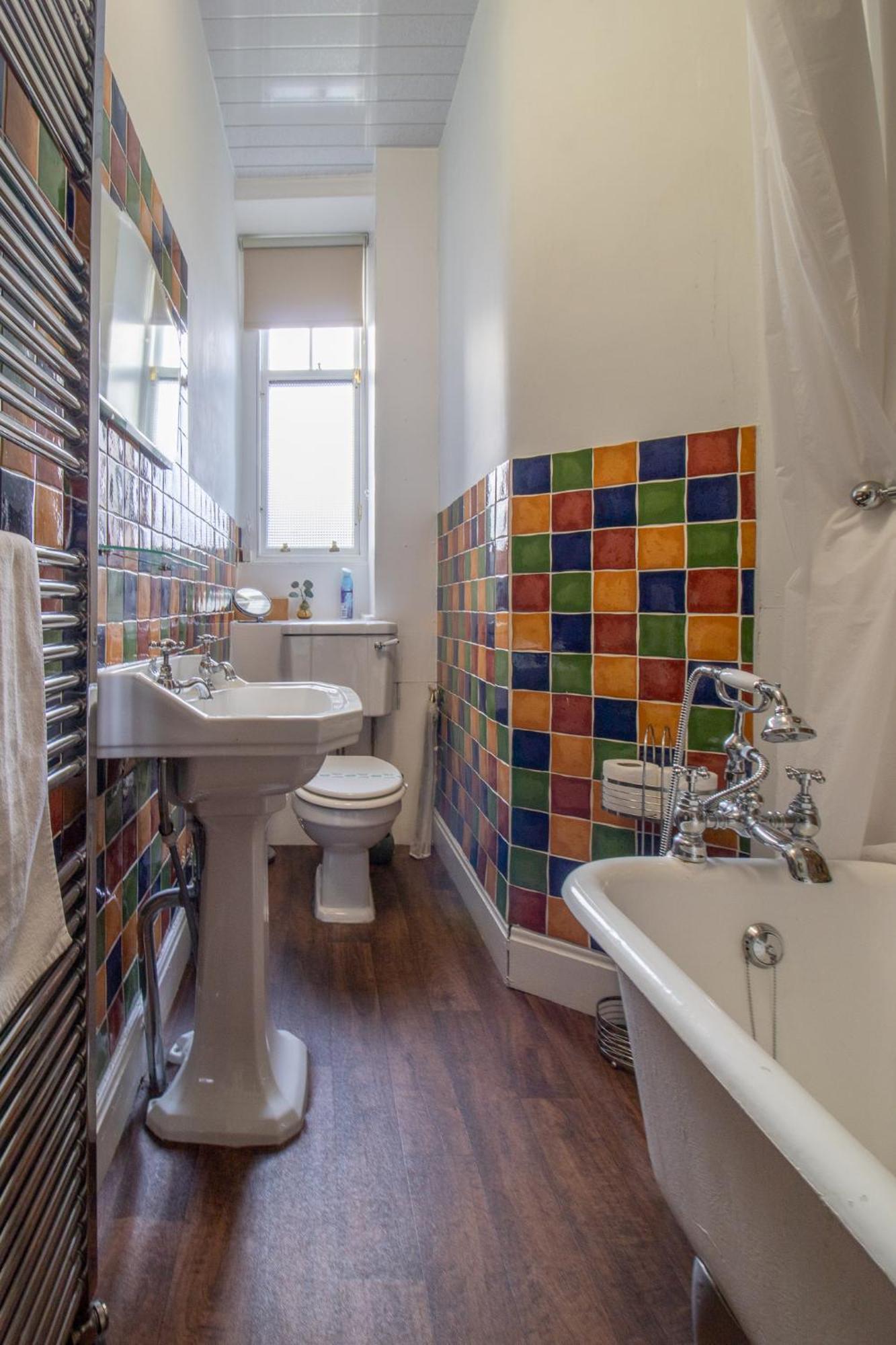 Pass The Keys Beautiful, Traditional 2 Bed Flat W Free Parking Glasgow Exterior foto